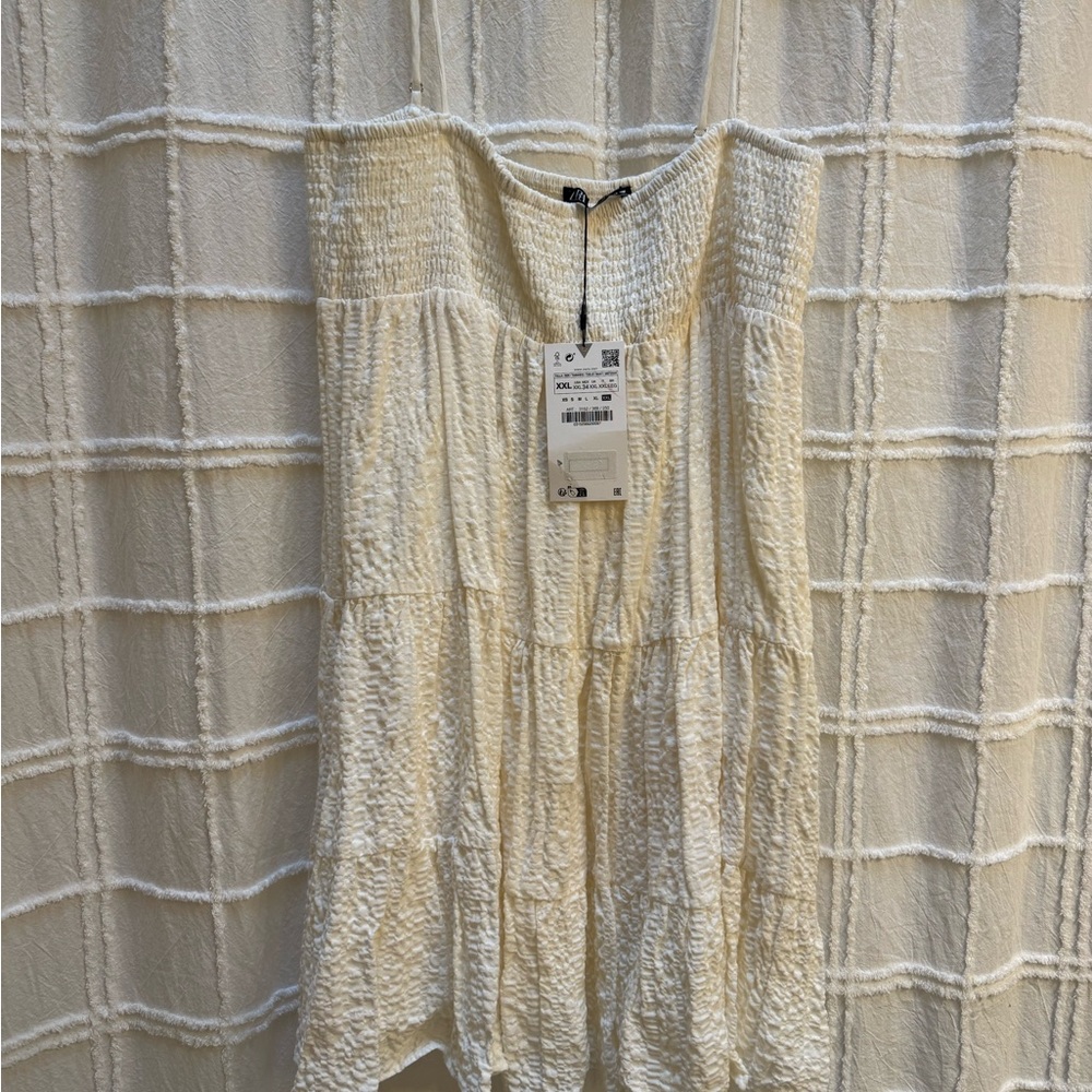 Zara off white dress